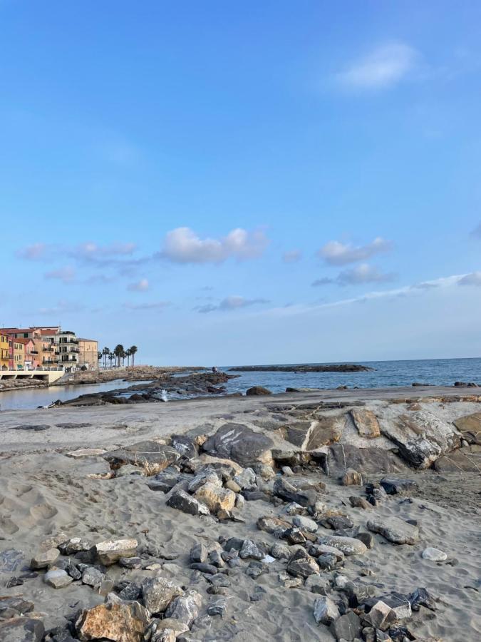 Apartament Casa Del Cardinale Santo Stefano al Mare Zewnętrze zdjęcie
