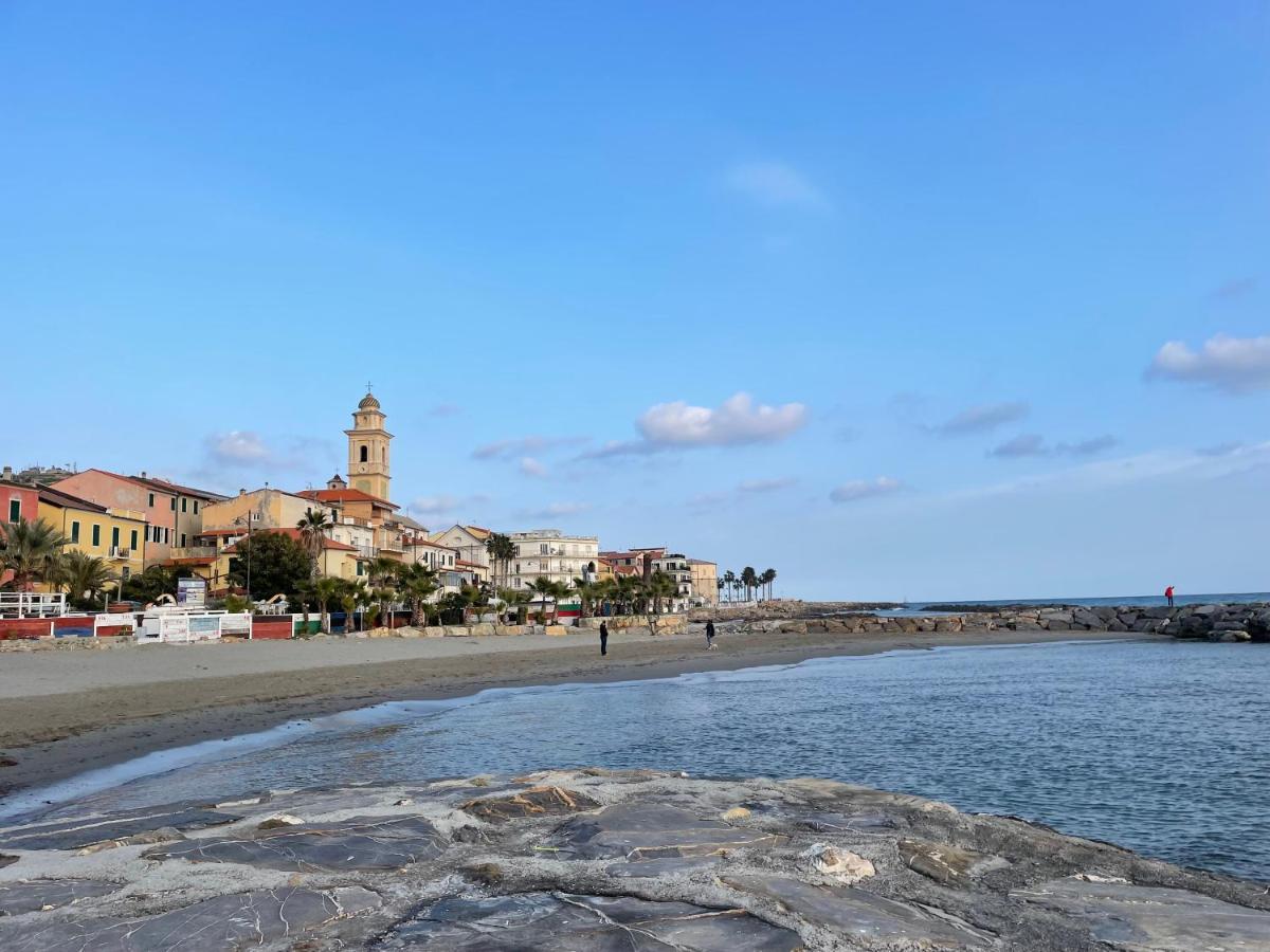 Apartament Casa Del Cardinale Santo Stefano al Mare Zewnętrze zdjęcie