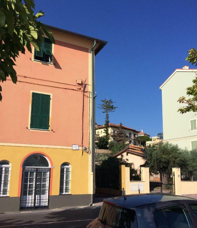 Apartament Casa Del Cardinale Santo Stefano al Mare Zewnętrze zdjęcie