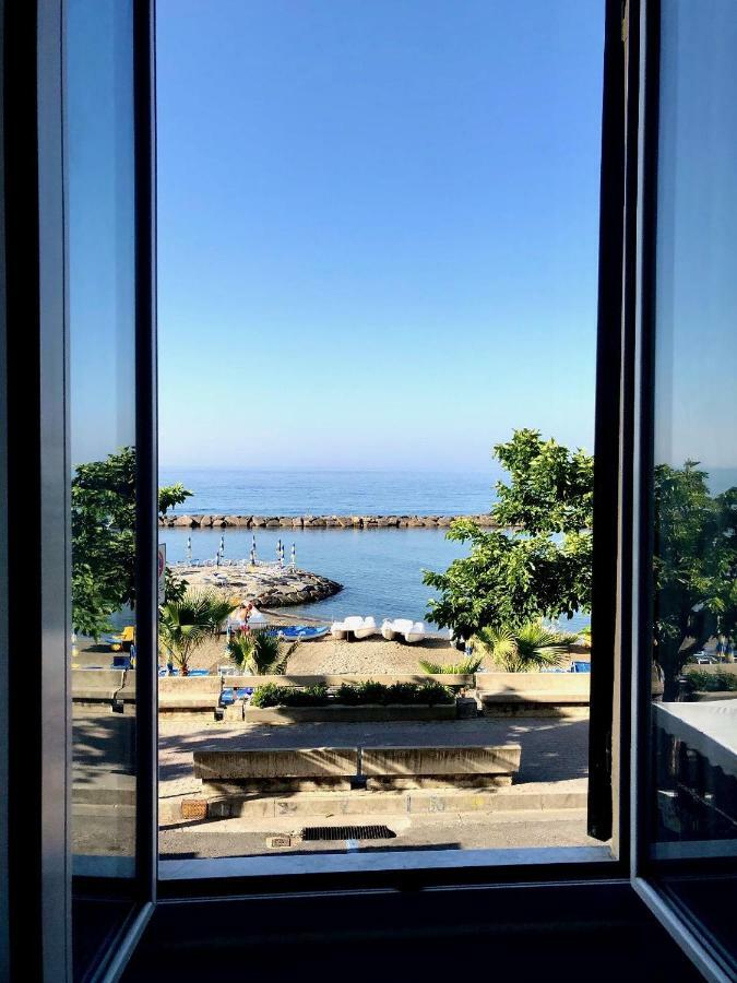 Apartament Casa Del Cardinale Santo Stefano al Mare Zewnętrze zdjęcie